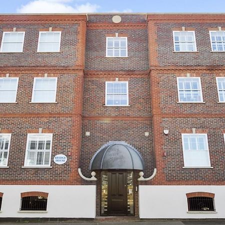 Flat 3 Bridge House Lejlighed Staines-upon-Thames Eksteriør billede