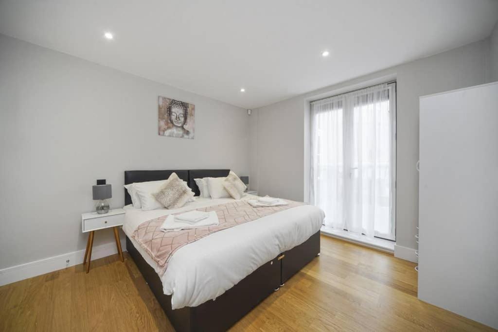 Flat 3 Bridge House Lejlighed Staines-upon-Thames Eksteriør billede